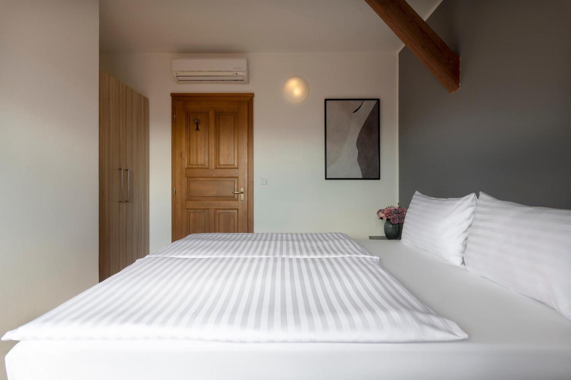 Bohemian Dreams Apartments And Suites By Dwellfort Praga Cameră foto