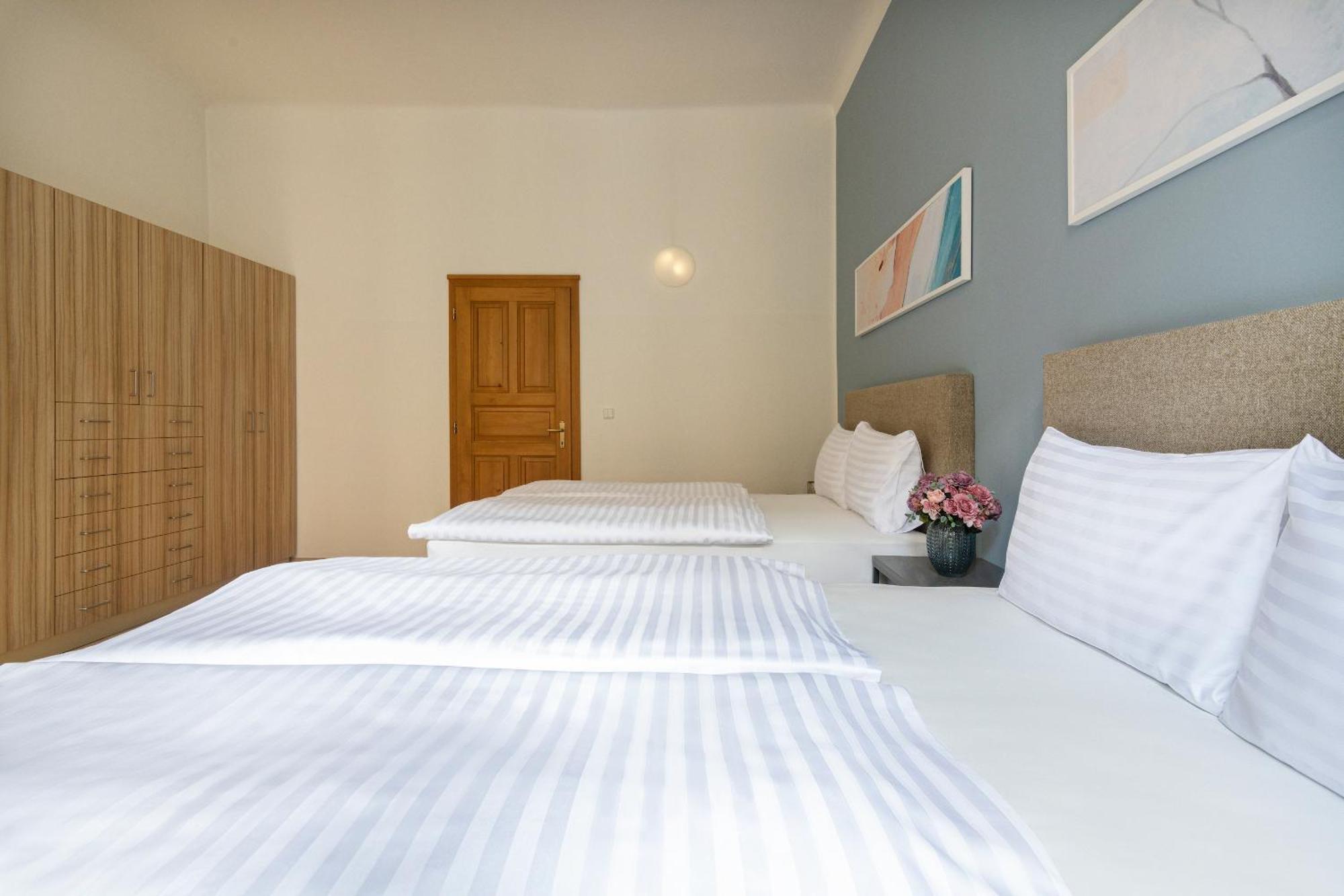 Bohemian Dreams Apartments And Suites By Dwellfort Praga Cameră foto